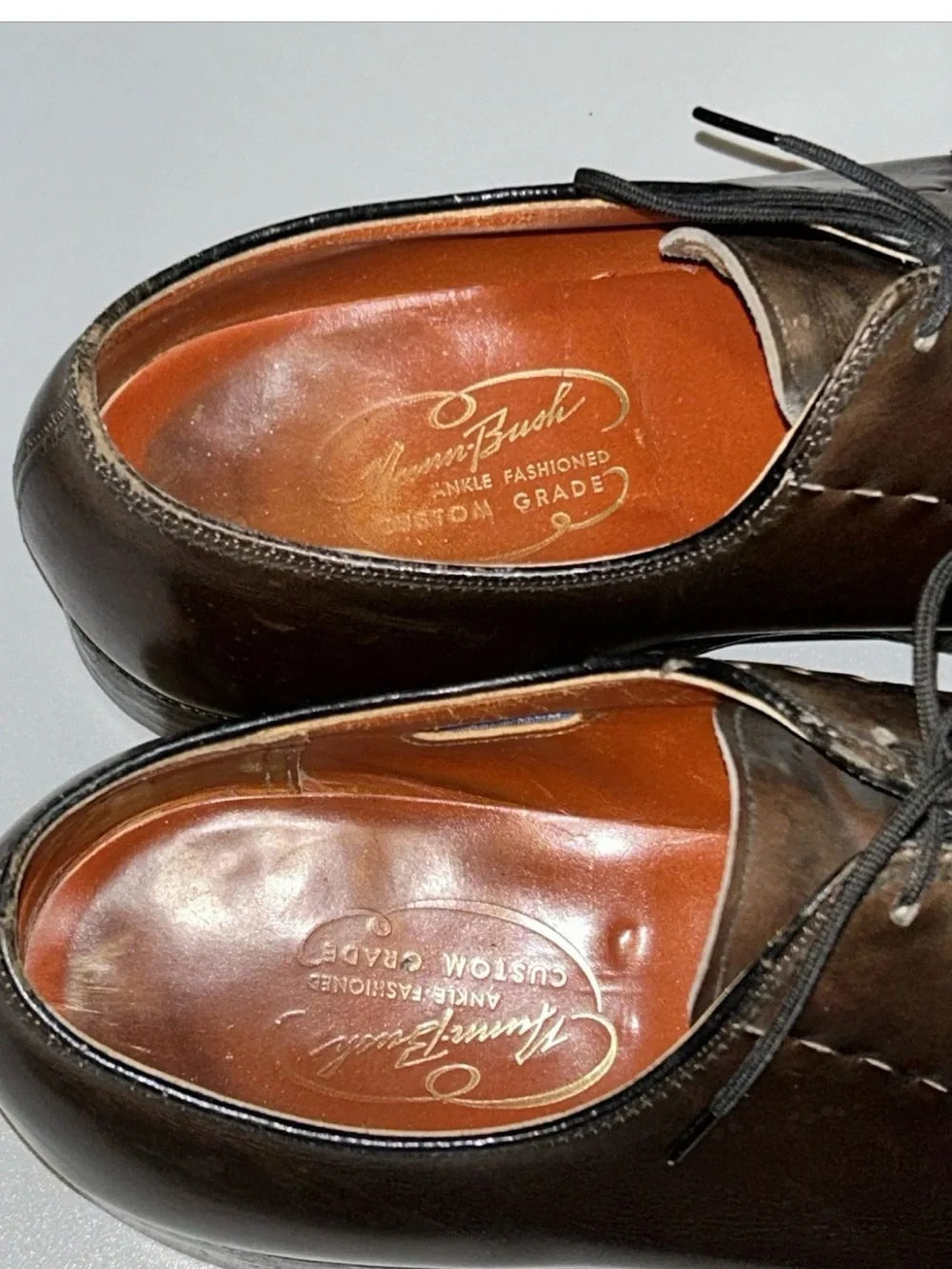 Nunn Bush ankle fashioned custom grade Men's Brown Leather Dress Shoes 10.5